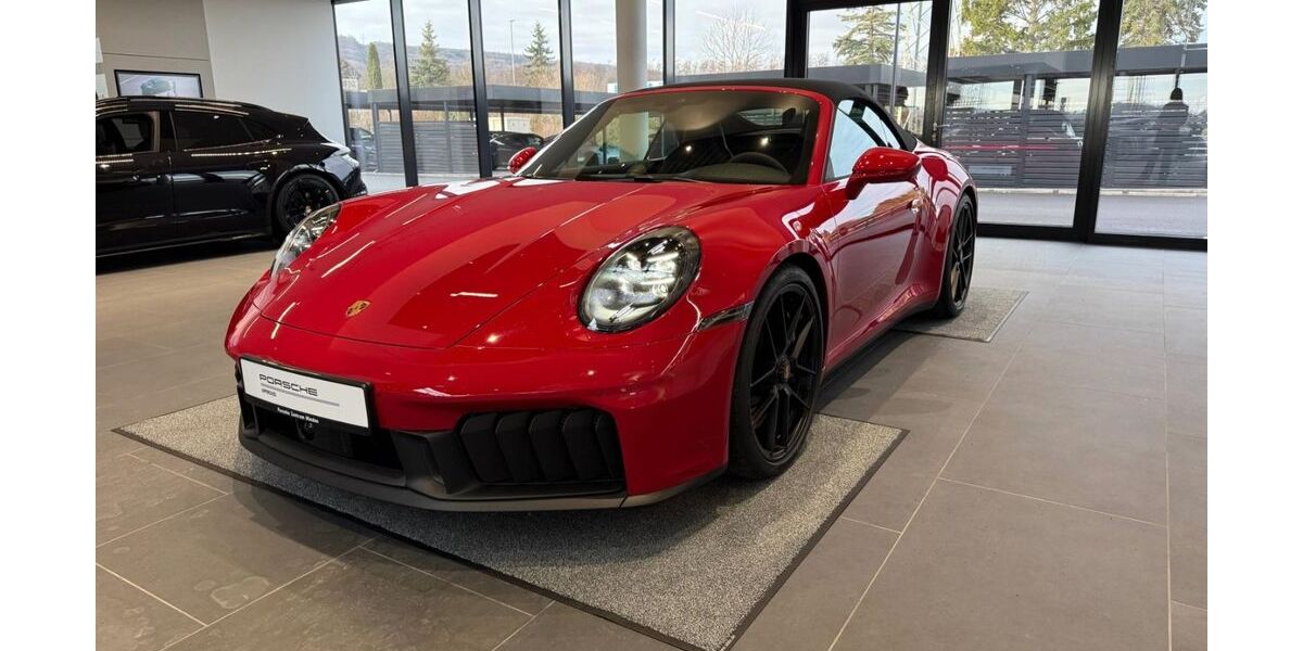 Porsche 992 17.889 km 191.900 &euro; Minden 32429