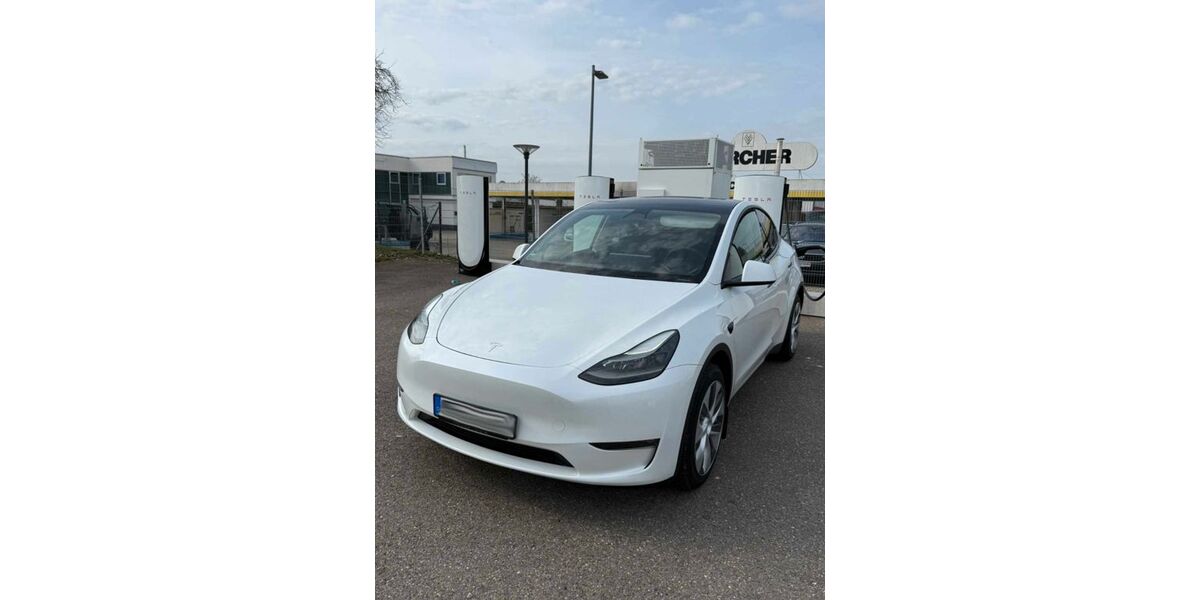 Tesla Model Y 56.429 km 33.900 &euro; Dürnau 73105