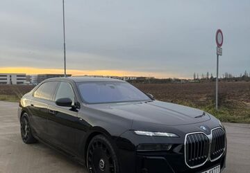 BMW 740 67.000 km 87.120 &euro; Praha 193 0