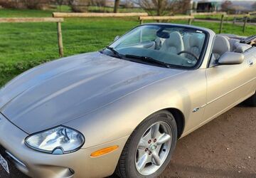 Jaguar XK8 159.000 km 10.950 &euro; Alfter 53347
