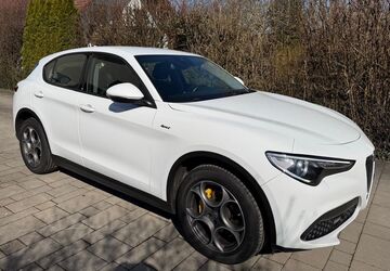 Alfa Romeo Stelvio 89.000 km 24.799 &euro; Ergolding 84030