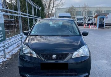 Seat Mii 33.000 km 5.500 &euro; Berg 82335