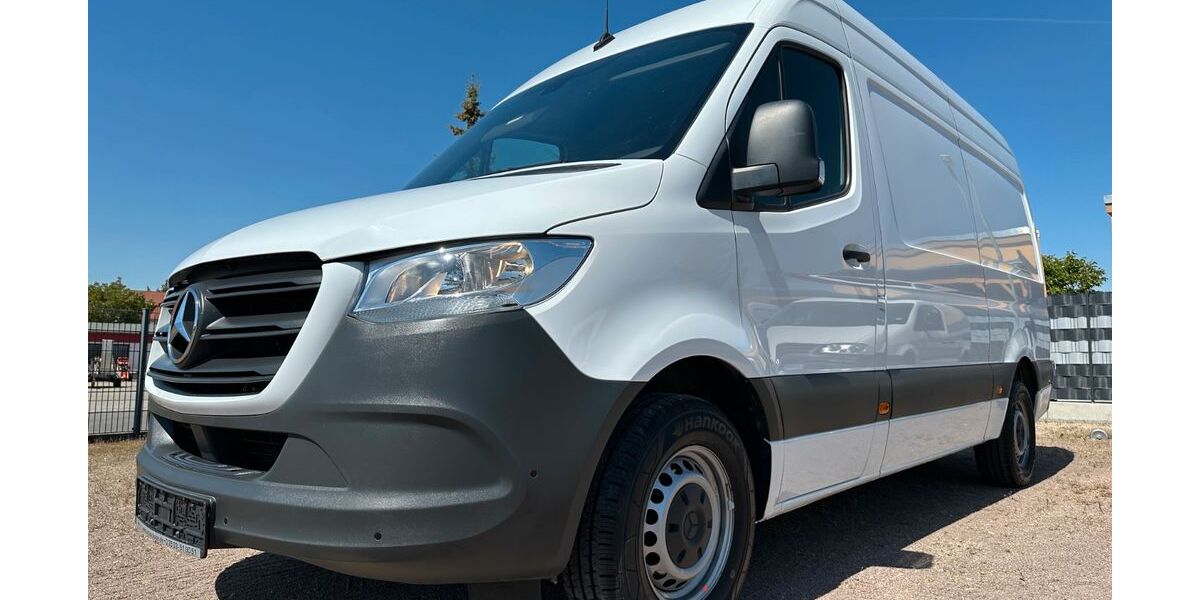 Mercedes-Benz Sprinter 49.689 km 35.900 &euro; Elsterwerda 04910