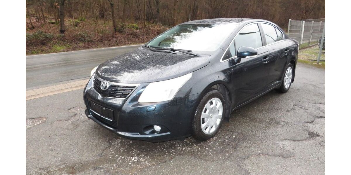 Toyota Avensis 199.800 km 5.400 &euro; Bad Grund 37539
