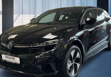 Renault Megane E-TECH 12.000 km 37.500 &euro; Frankfurt / Main 60314