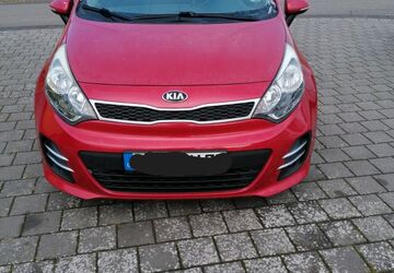 Kia Rio 140.500 km 5.000 &euro; Wallscheid 54531