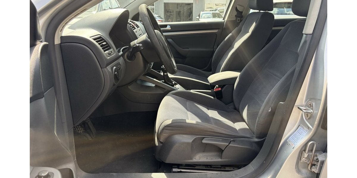 VW Jetta V Comfortline 153.500 km 1.990 &euro; Neckarsulm 74172
