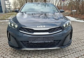 Kia XCeed 62.200 km 20.600 &euro; München 81829