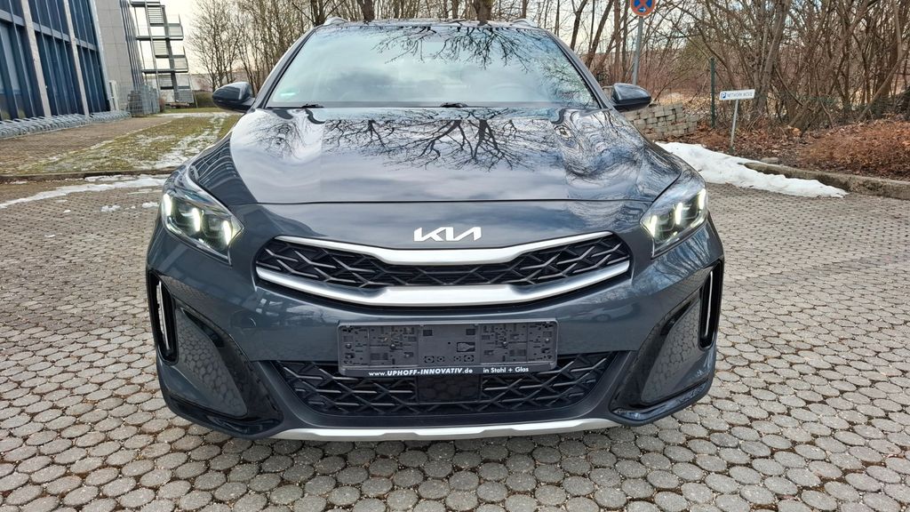 Kia XCeed 62.200 km 20.600 &euro; München 81829