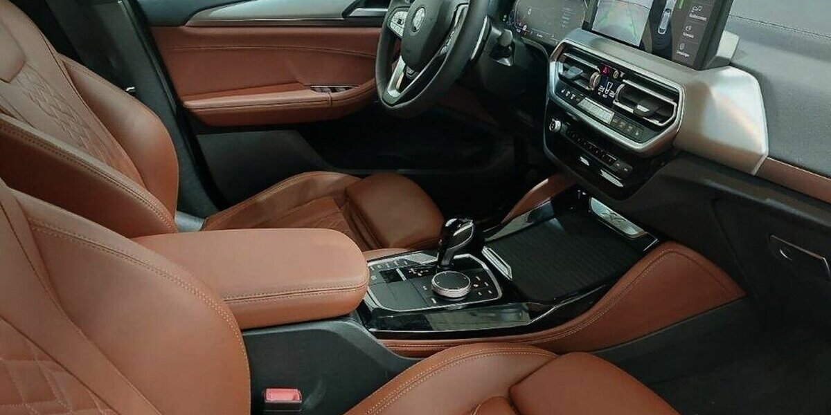 BMW X4 xDr 30d Leder Individual Merino NP:92.239 23.000 km 48.990 &euro; Landshut 84030