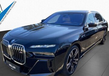 BMW M760 55.366 km 96.490 &euro; Kronberg 61476