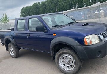 Nissan PickUp 321.000 km 3.799 &euro; berlin 13089