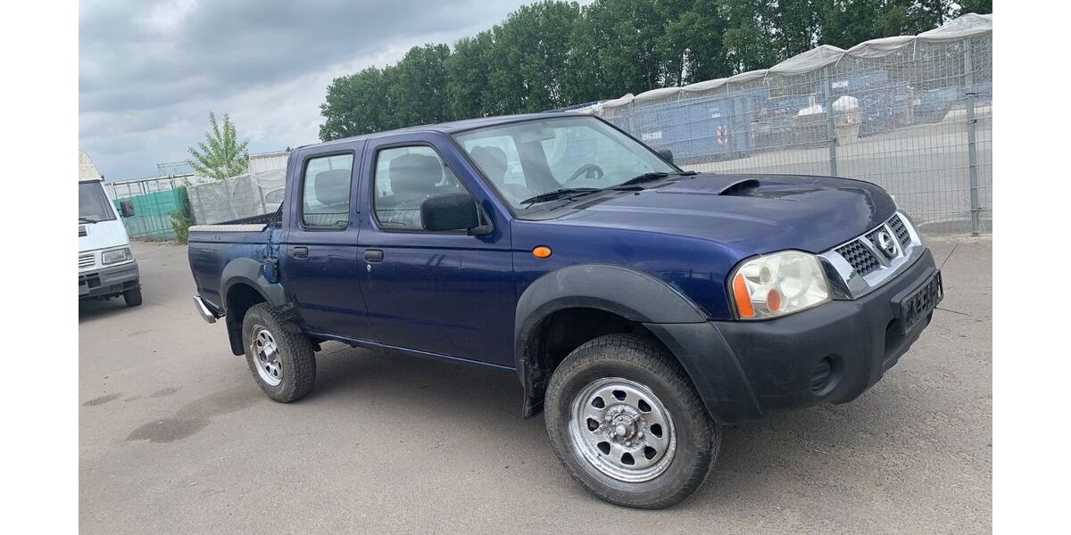 Nissan PickUp 321.000 km 3.799 &euro; berlin 13089