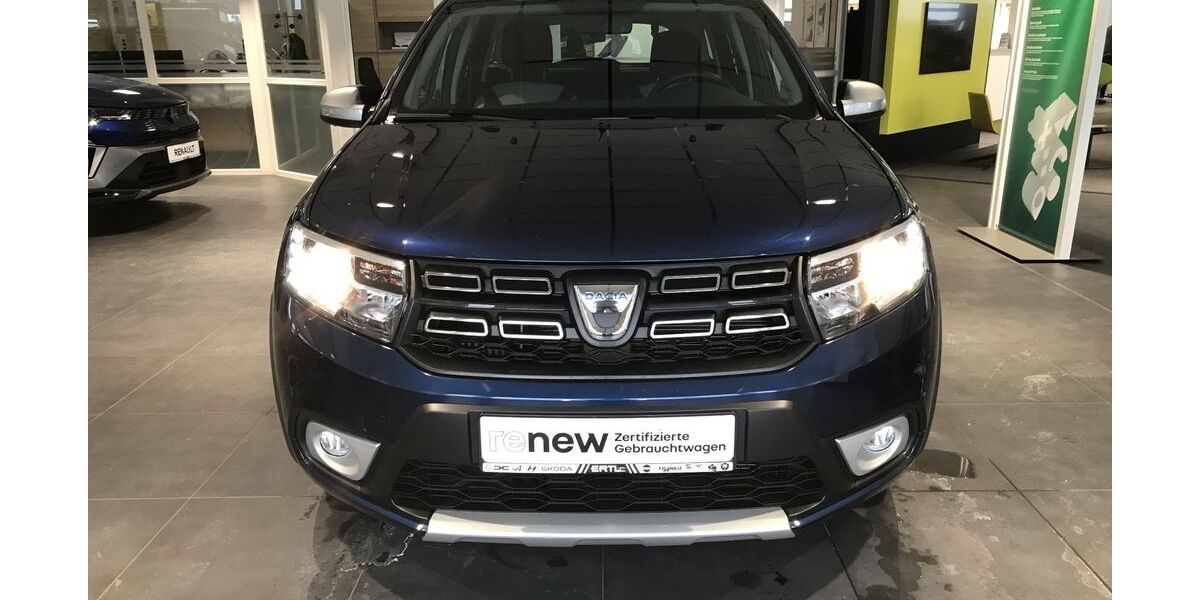 Dacia Logan 29.001 km 11.690 &euro; Dresden 01257