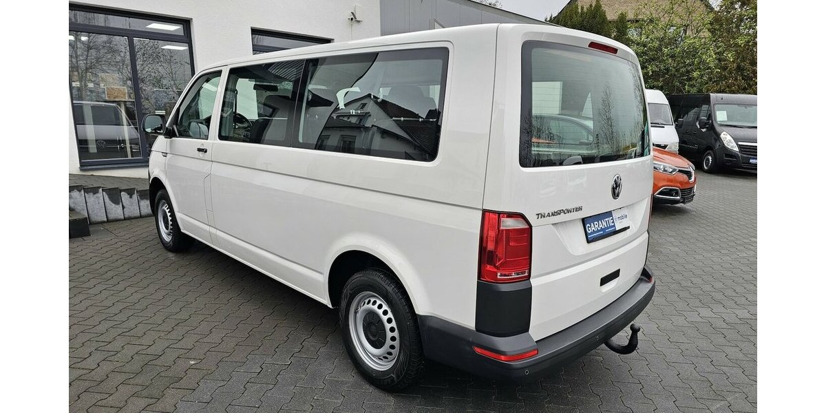 VW T6 Transporter 2.0 TDI lang 9-Sitzer AHK PDC 165.990 km 19.990 &euro; Löhne 32584