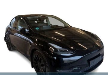 Tesla Model Y 78.898 km 33.980 &euro; Dorfmark 29683