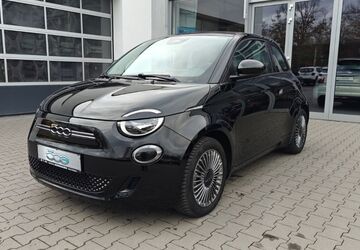 Fiat 500e 12.300 km 21.950 &euro; Bad Arolsen 34454
