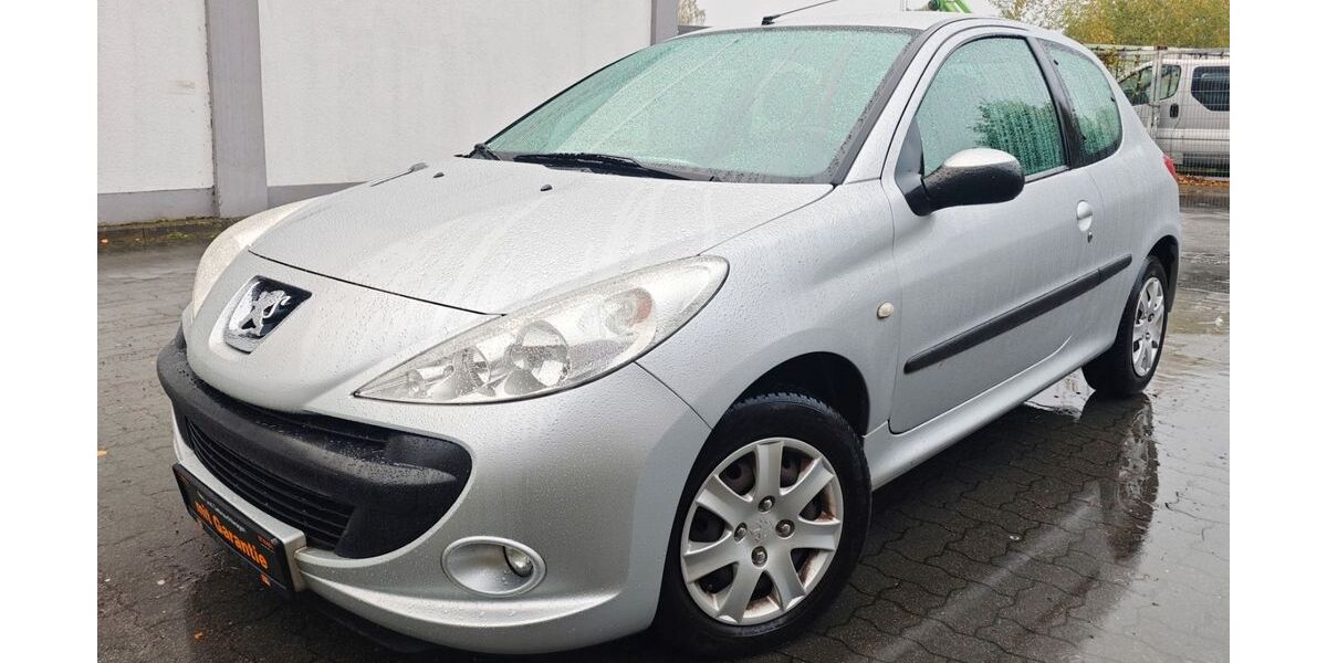 Peugeot 206 84.766 km 2.699 &euro; Berlin 13158