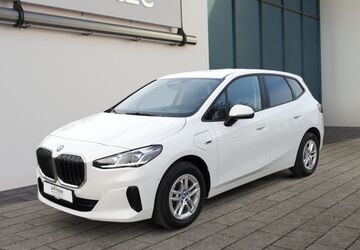 BMW 225 Active Tourer 33.401 km 26.445 &euro; Sangerhausen 06526