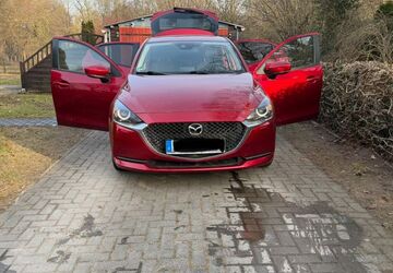 Mazda 2 Hybrid 21.000 km 14.990 &euro; Löbnitz 18314