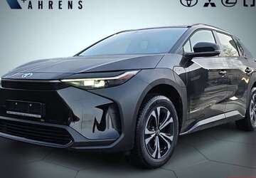 Toyota bZ4X 10.900 km 30.490 &euro; Stralsund 18437