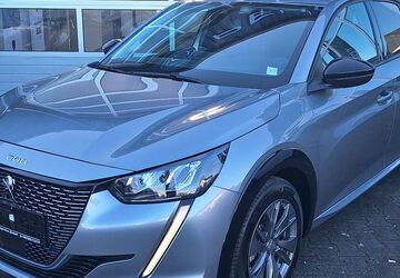Peugeot e-208 17.308 km 19.990 &euro; Kastellaun 56288