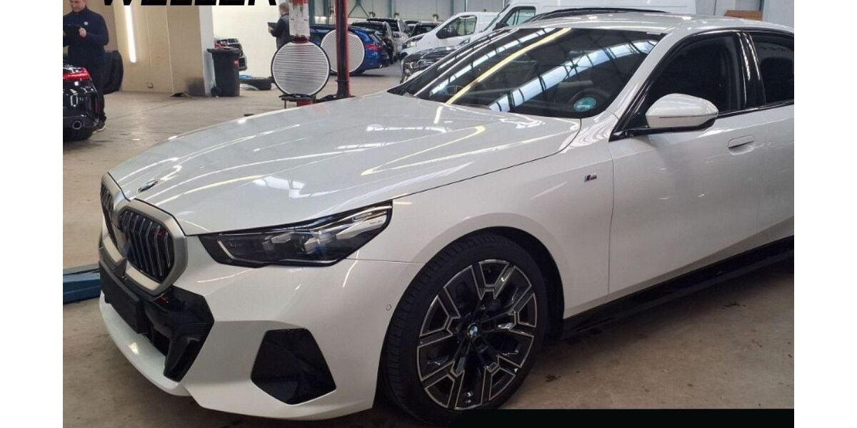 BMW 520 25.923 km 51.440 &euro; Herford 32051