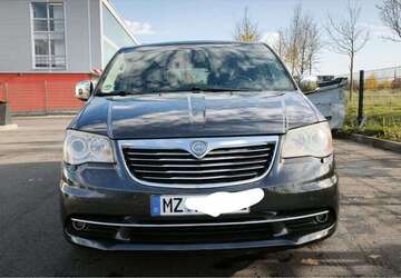 Lancia Voyager 200.100 km 10.500 &euro; Mainz 55129