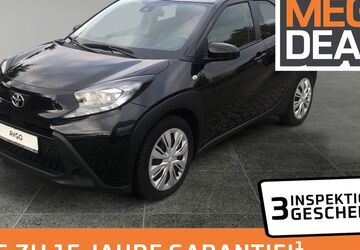 Toyota Aygo (X) 17.174 km 13.980 &euro; Rendsburg 24768
