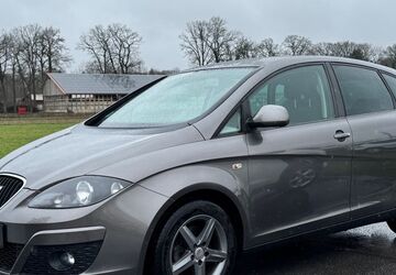 Seat Altea 110.800 km 6.890 &euro; Bielefeld 33649