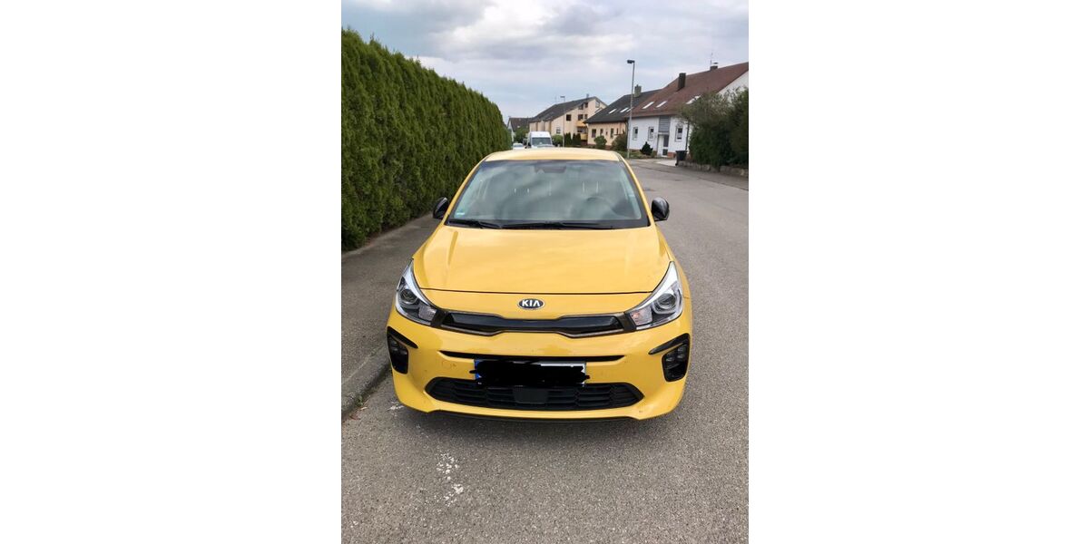 Kia Rio 97.000 km 12.500 &euro; Herrenberg 71083