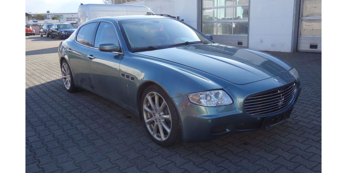 Maserati Quattroporte 102.065 km 13.990 &euro; Rodgau 63110