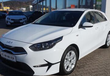 Kia ceed / Ceed 10.800 km 22.650 &euro; Cham 93413