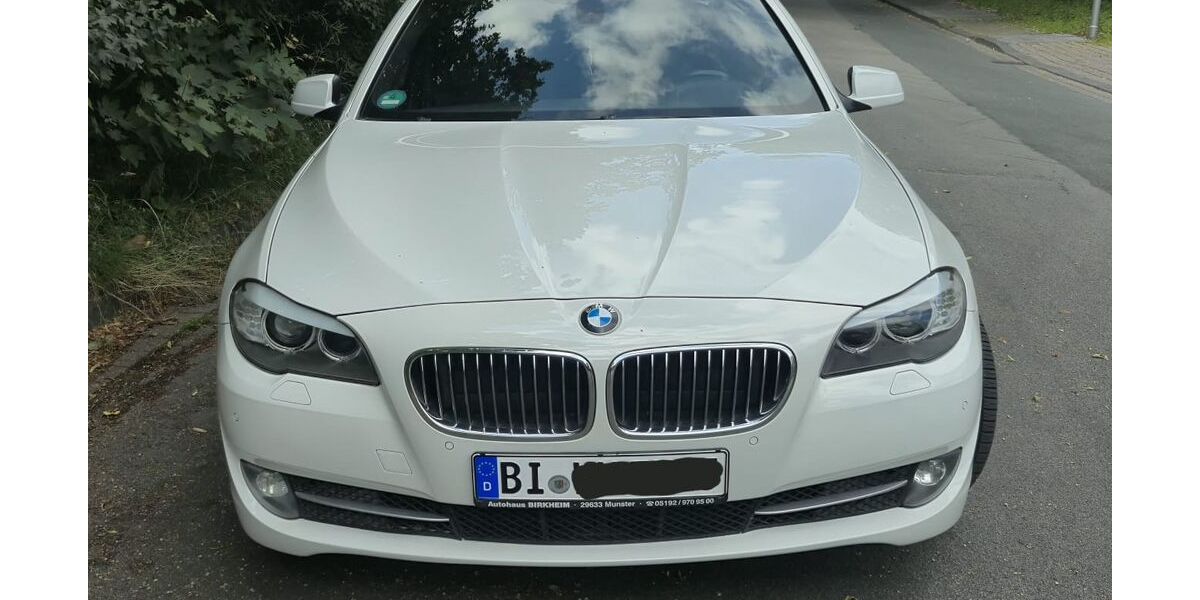 BMW 523 162.000 km 10.999 &euro; Bielefeld 33609