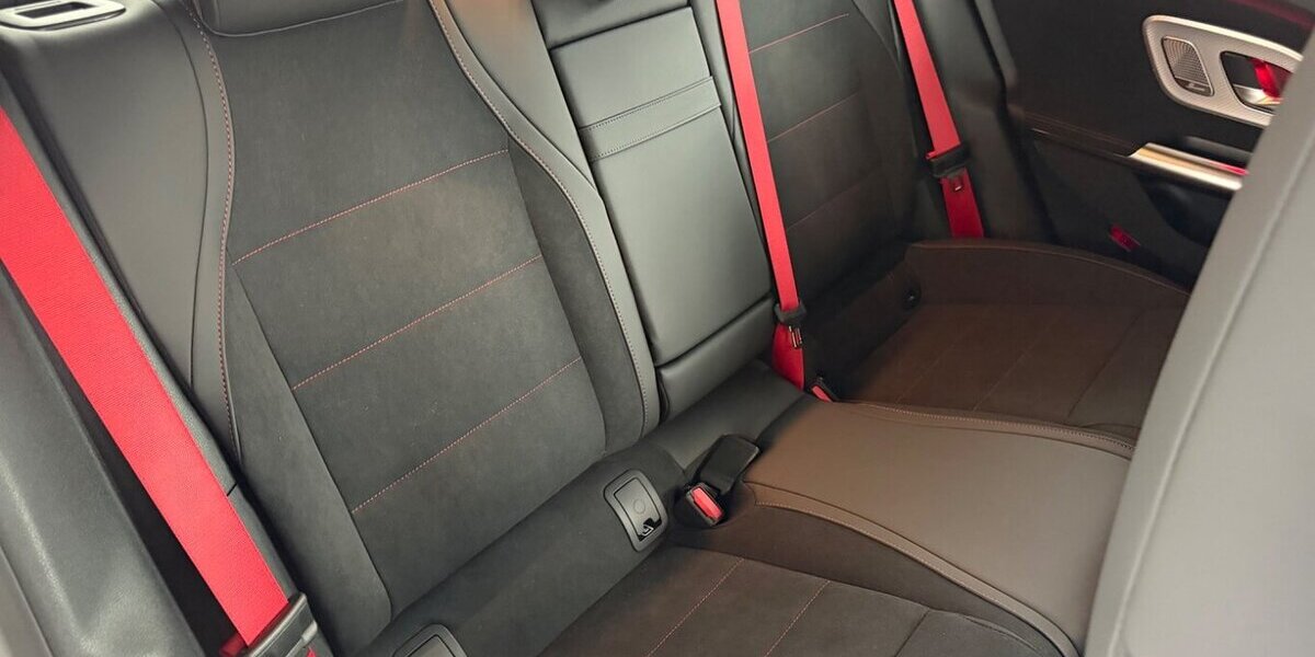 Mercedes-Benz CLA 200 AMG+Massage+AHK+Superscreen+Burmester AMG 4.000 km 57.990 &euro; Westendorf 86707