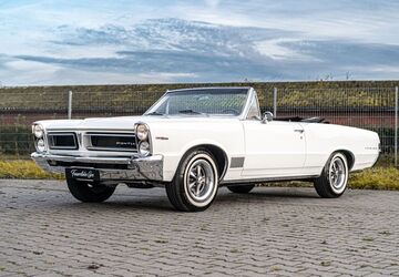 Pontiac Andere 77.500 km 39.990 &euro; Vechta 49377