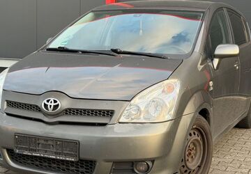 Toyota Corolla Verso 277.000 km 2.400 &euro; Dieburg 64807