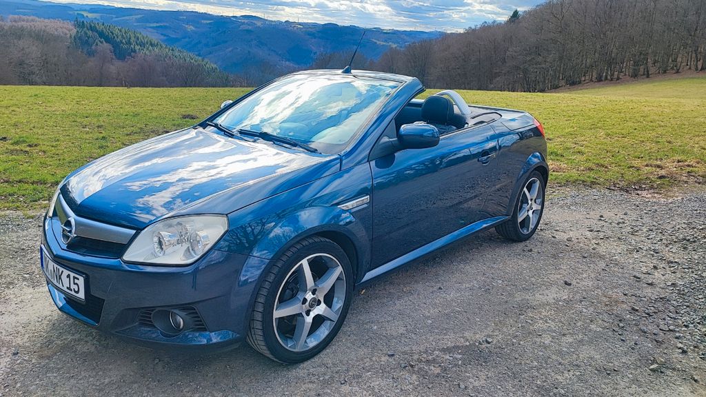 Opel Tigra 203.000 km 2.750 &euro; Altena 58762