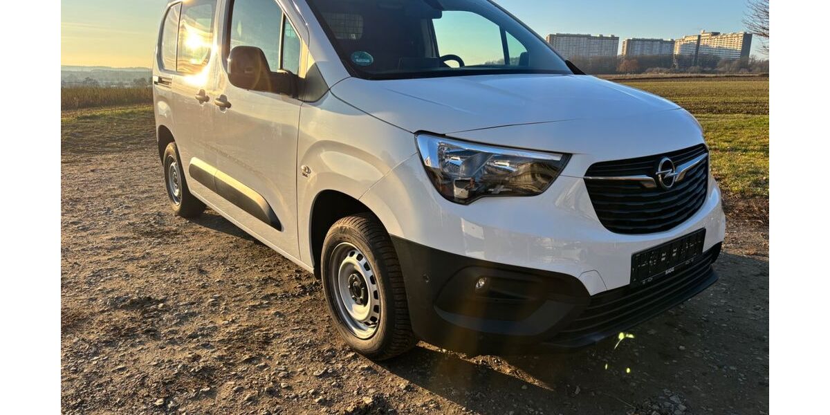 Opel Combo 78.589 km 12.900 &euro; Stuttgart 70599