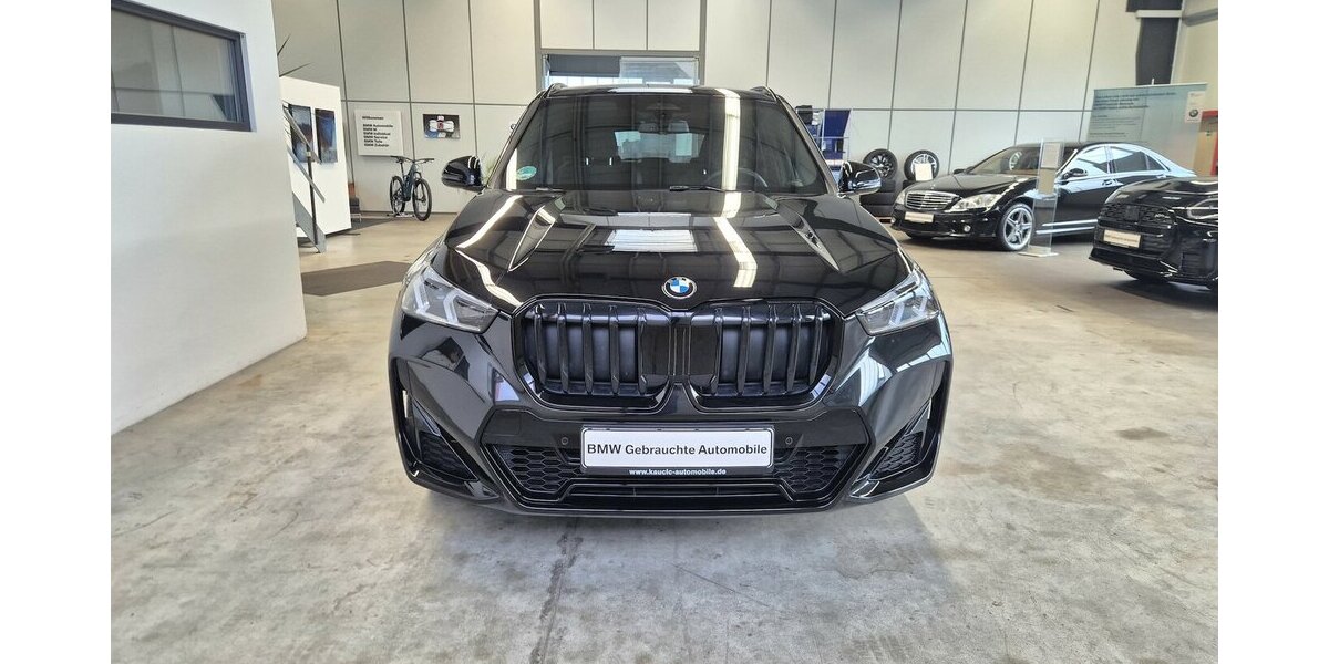 BMW X1 23 d xDrive M Sport 4,99% eff. Jahreszins 17.900 km 44.440 &euro; Eislingen 73054