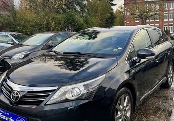 Toyota Avensis 225.000 km 5.499 &euro; Frankfurt am Main 60386