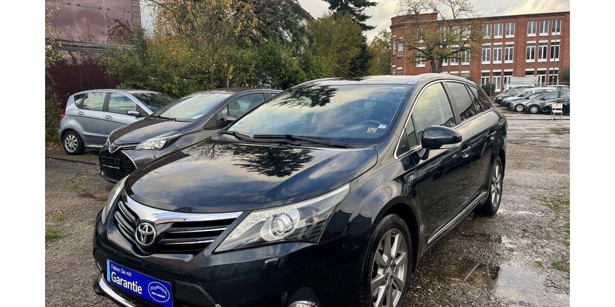 Toyota Avensis 225.000 km 5.499 &euro; Frankfurt am Main 60386