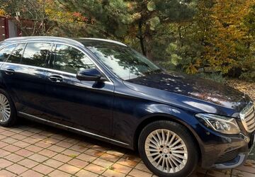 Mercedes-Benz C 250 229.000 km 14.500 &euro; Prag 11000