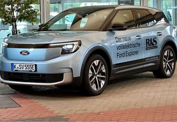 Ford Explorer 8.500 km 40.500 &euro; Köln 50769