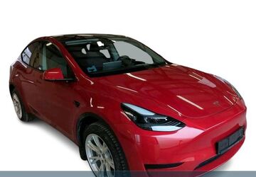 Tesla Model Y 13.089 km 33.980 &euro; Dorfmark 29683
