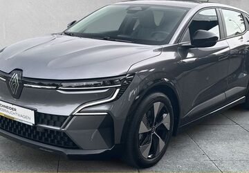 Renault Megane E-TECH 15.500 km 25.990 &euro; Hof (Innenstadt) 95028