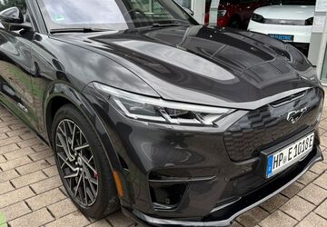 Ford Mustang Mach-E 15.500 km 42.890 &euro; Heppenheim 64646