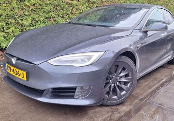 Tesla Model S 172.999 km 21.900 &euro; HENGELO 