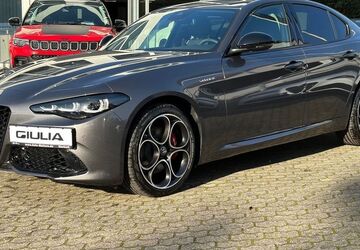 Alfa Romeo Giulia 8.000 km 42.990 &euro; Herford 32049
