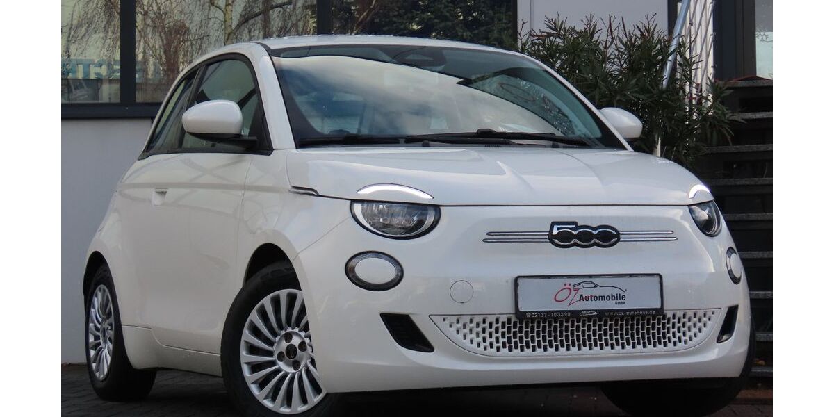 Fiat 500e 9.923 km 16.900 &euro; Neuss 41469